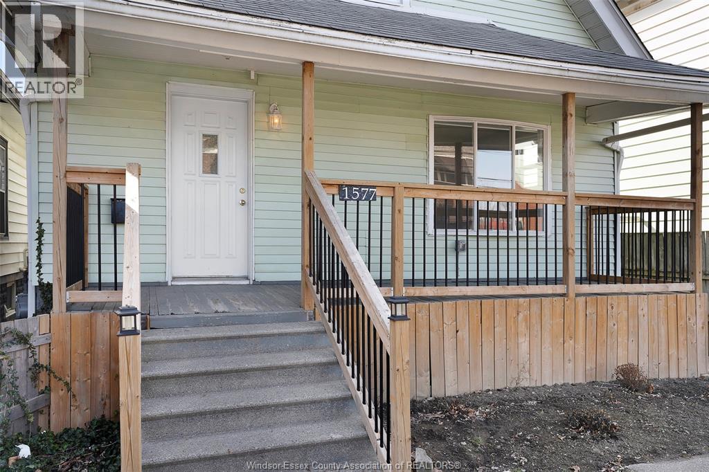 1577 Pelissier Street, Windsor, Ontario  N8X 1M9 - Photo 3 - 26004387