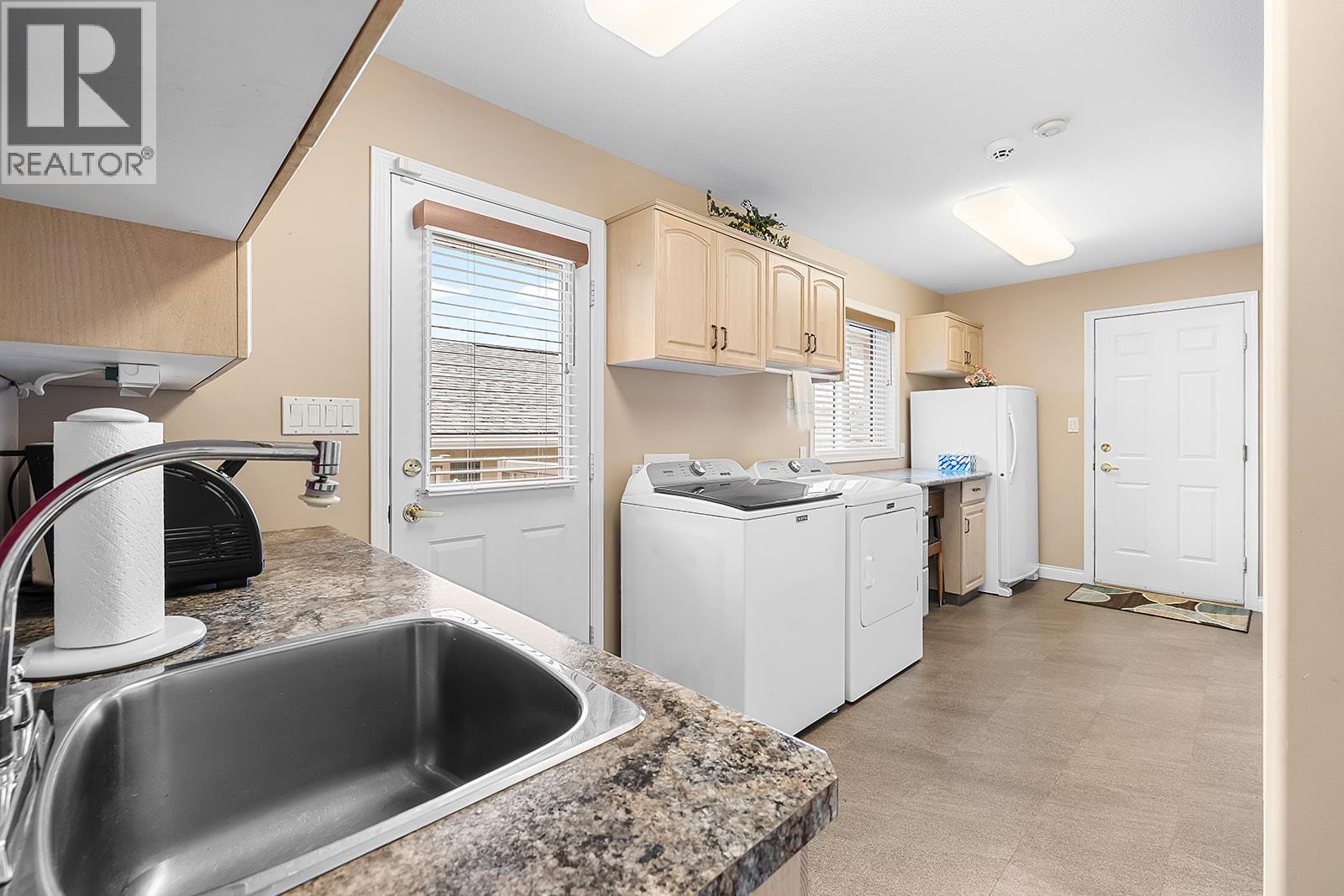 1113 Westridge Street, Creston, British Columbia  V0B 1G6 - Photo 24 - 10377159