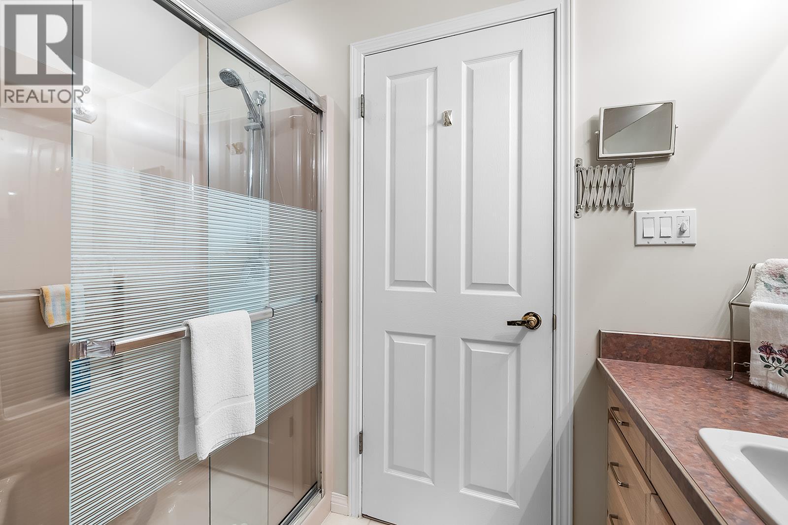 1113 Westridge Street, Creston, British Columbia  V0B 1G6 - Photo 55 - 10377159