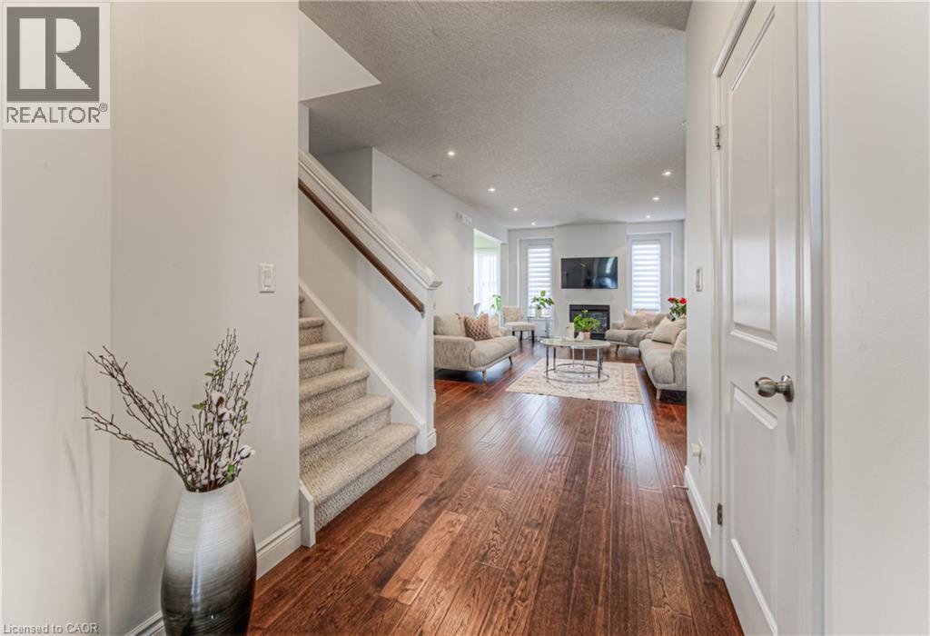 26 Spring Creek Street, Kitchener, Ontario  N2A 0G3 - Photo 2 - 40808703