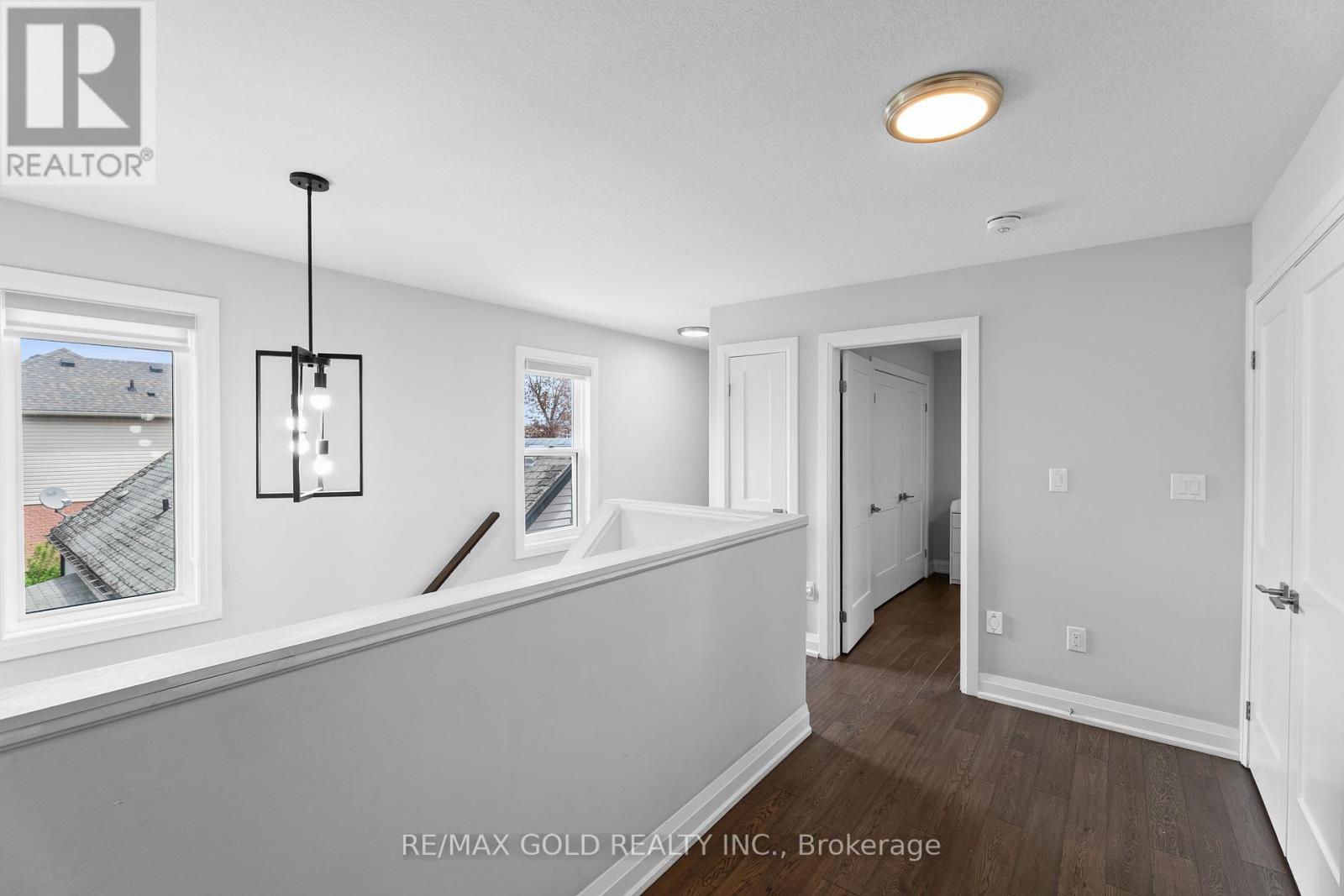 42 Fifth Avenue, Kitchener, Ontario  N2C 1P4 - Photo 32 - X12838538