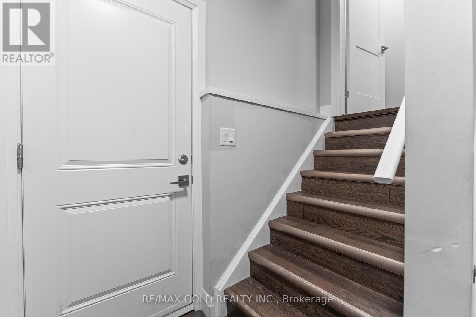 42 Fifth Avenue, Kitchener, Ontario  N2C 1P4 - Photo 35 - X12838538