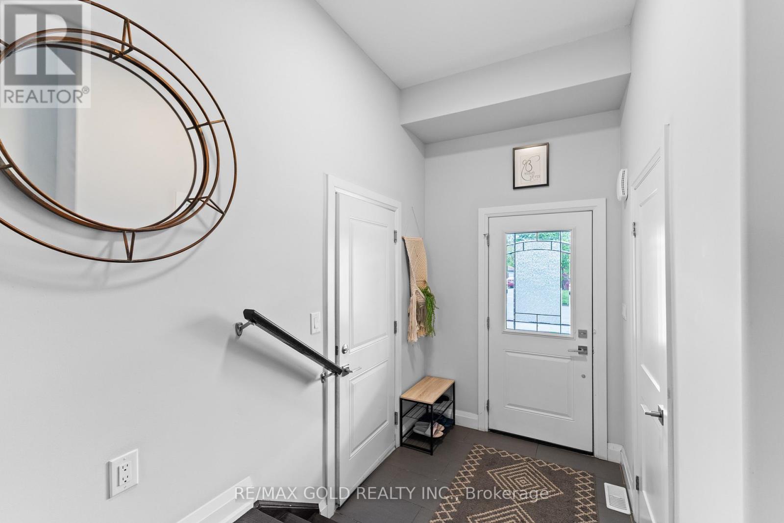 42 Fifth Avenue, Kitchener, Ontario  N2C 1P4 - Photo 6 - X12838538