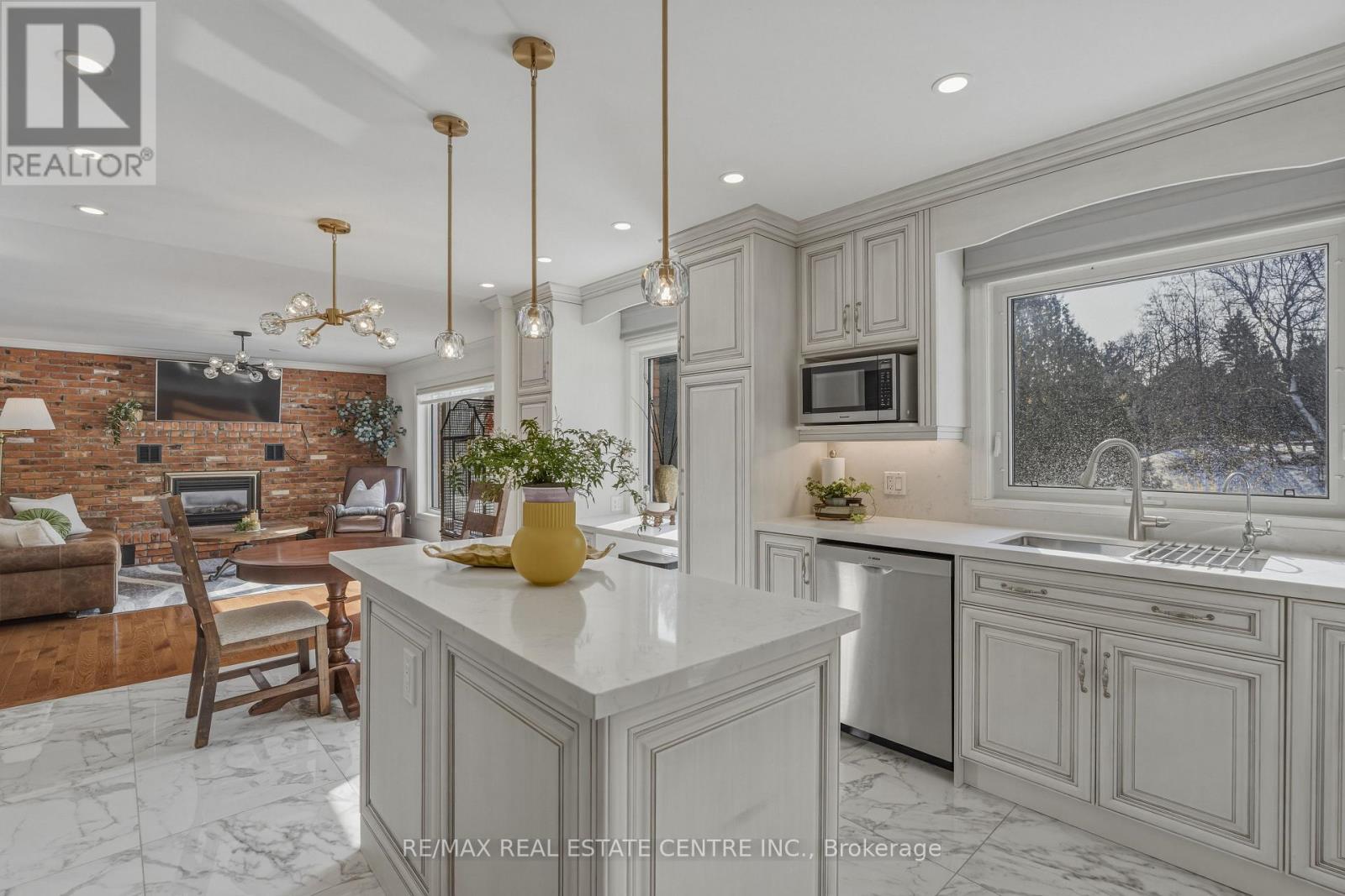 6 Iris Court, Hamilton, Ontario  L0R 1H3 - Photo 19 - X12838634