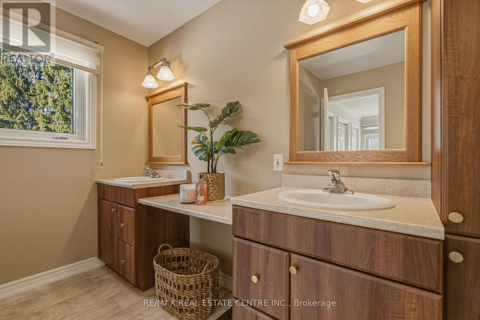 6 Iris Court, Hamilton, Ontario  L0R 1H3 - Photo 30 - X12838634