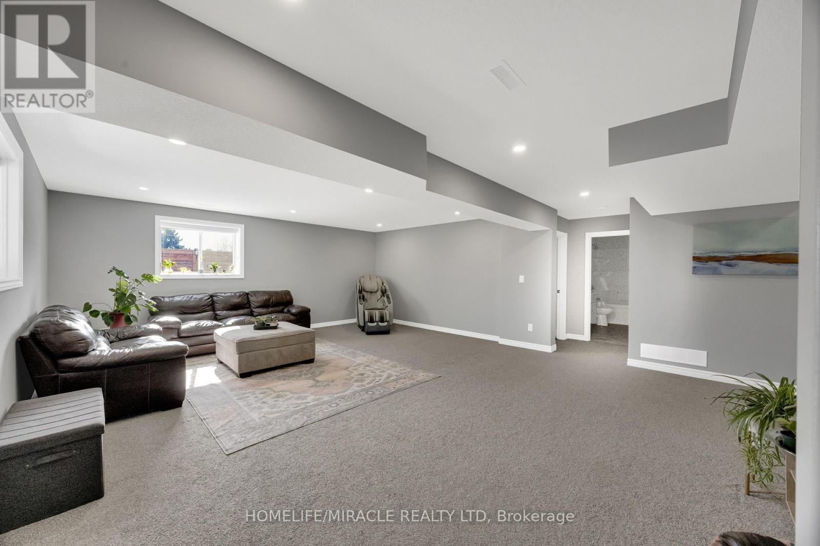 78 Matheson Crescent, East Zorra-Tavistock, Ontario  N0J 1M0 - Photo 35 - X12838656