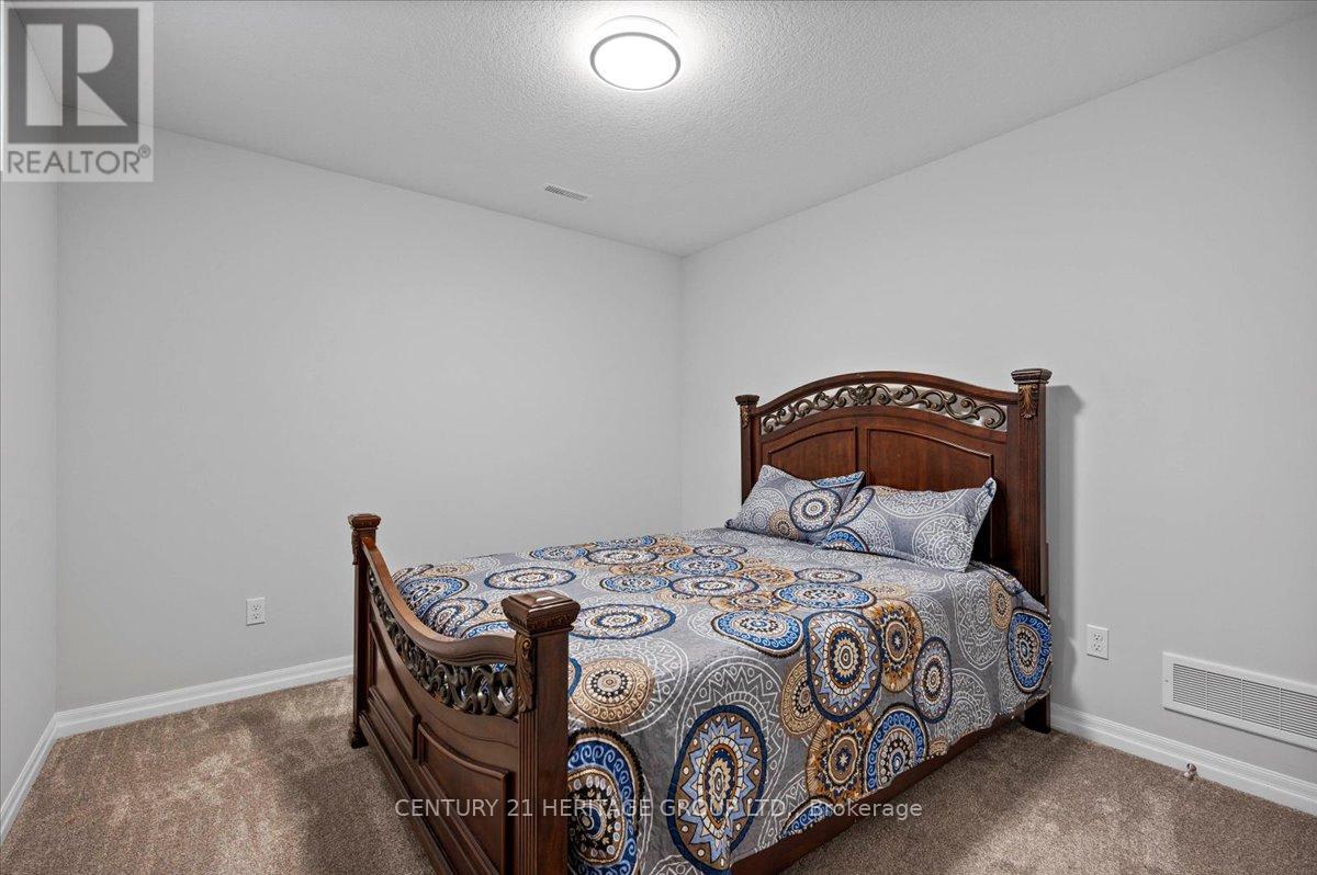 3 Coulthard Street, Tillsonburg, Ontario  N4G 0J3 - Photo 32 - X12838782