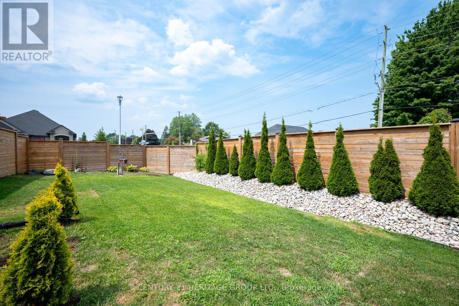 3 Coulthard Street, Tillsonburg, Ontario  N4G 0J3 - Photo 41 - X12838782