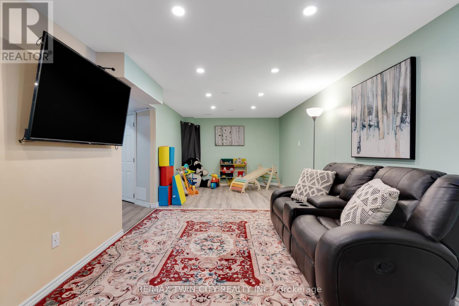 41 Delavan Drive, Cambridge, Ontario  N1S 4R4 - Photo 24 - X12838940