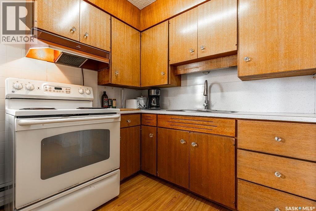 133 111th Street W, Saskatoon, Saskatchewan  S7J 3L8 - Photo 6 - SK029586