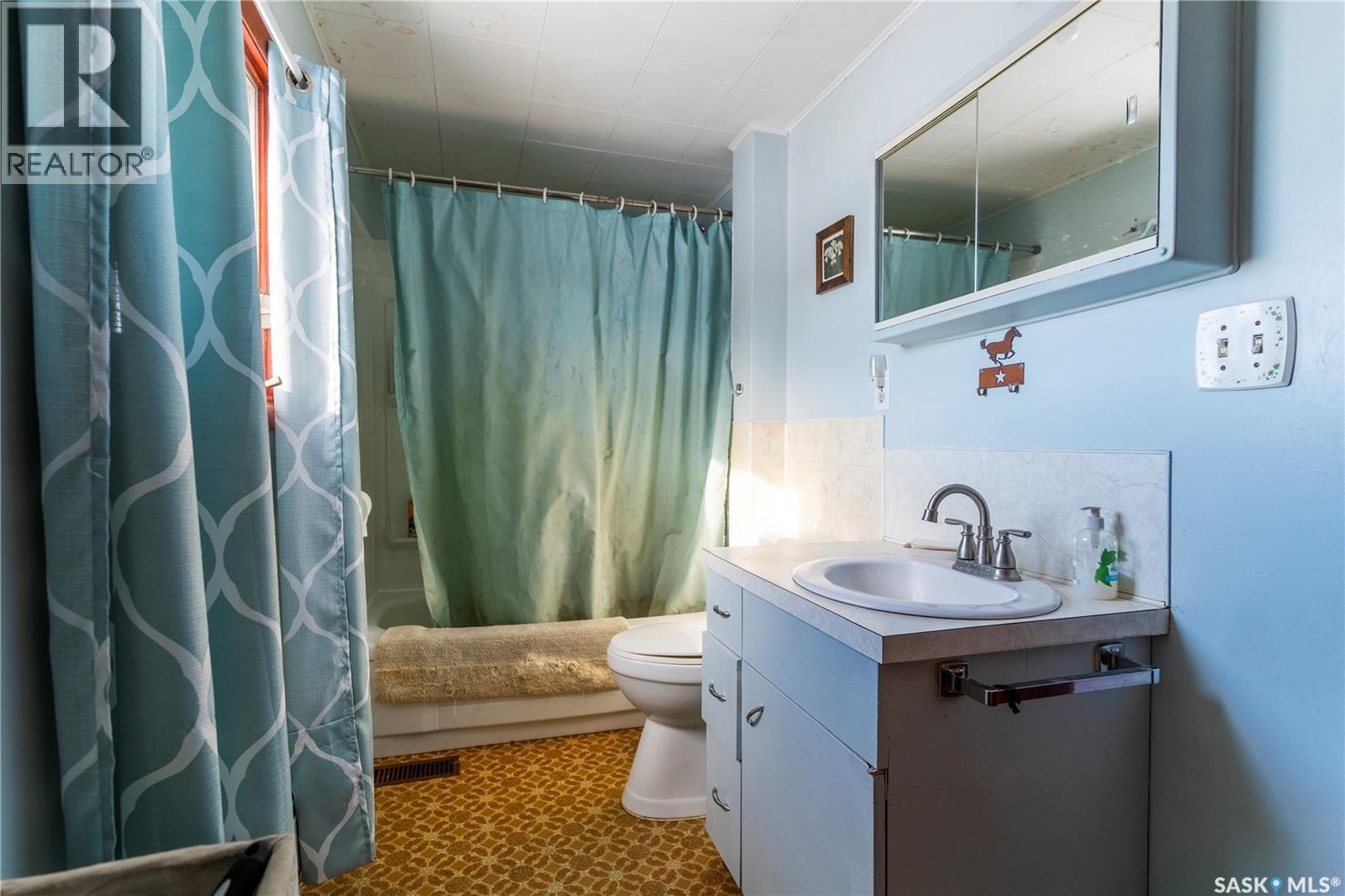 8 Quarters & Yard Site Near Yorkton (Buckingham), Saltcoats Rm No. 213, Saskatchewan  S0A 3J0 - Photo 24 - SK029585