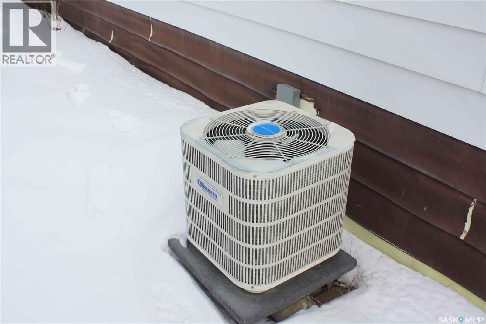 200 3rd Street, Dundurn, Saskatchewan  S0K 1K0 - Photo 29 - SK029549