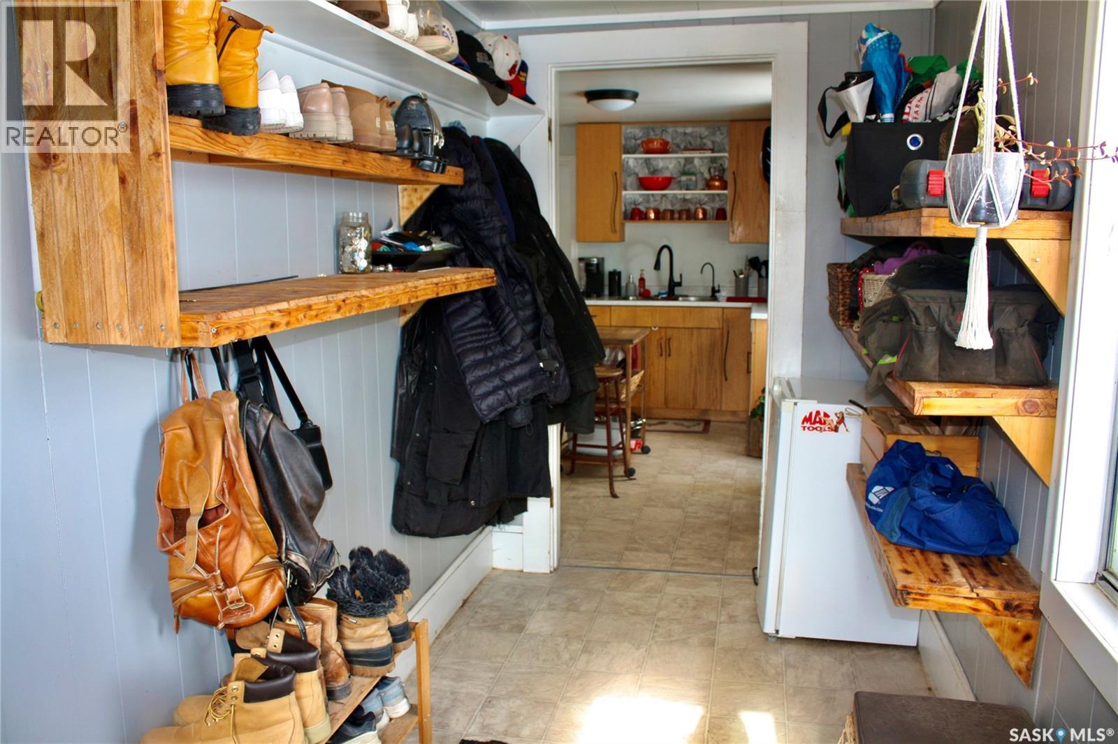 200 3rd Street, Dundurn, Saskatchewan  S0K 1K0 - Photo 4 - SK029549