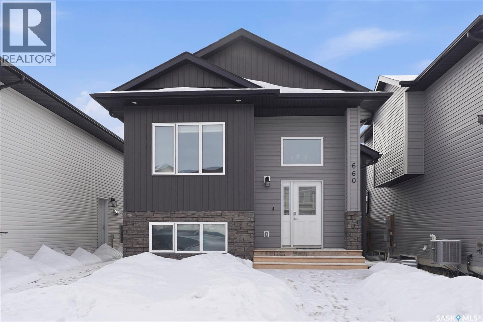 660 Feheregyhazi BOULEVARD, saskatoon, Saskatchewan