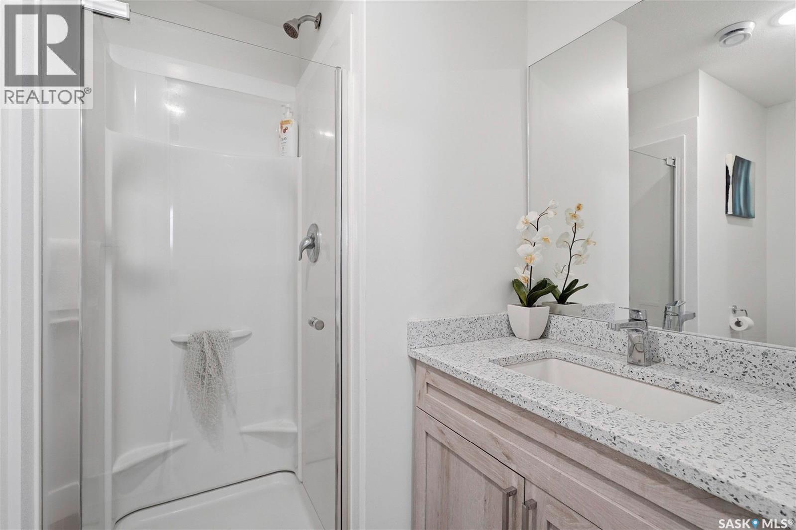 660 Feheregyhazi Boulevard, Saskatoon, Saskatchewan  S7W 1C4 - Photo 27 - SK029545