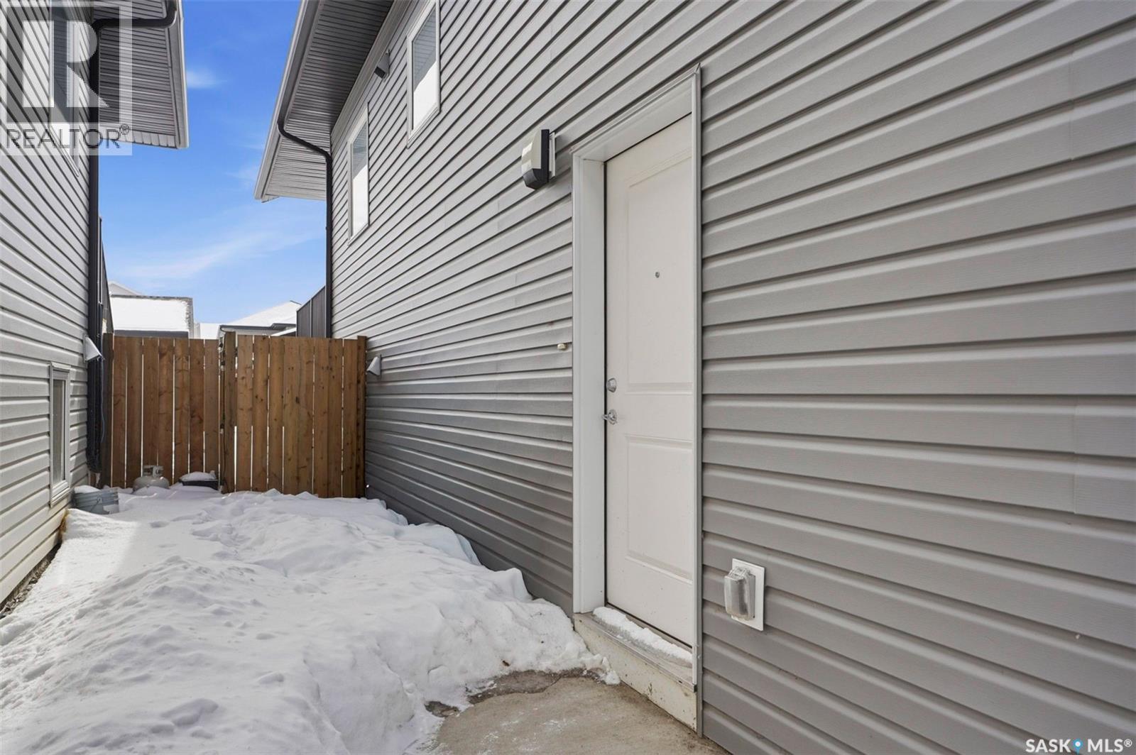 660 Feheregyhazi Boulevard, Saskatoon, Saskatchewan  S7W 1C4 - Photo 31 - SK029545