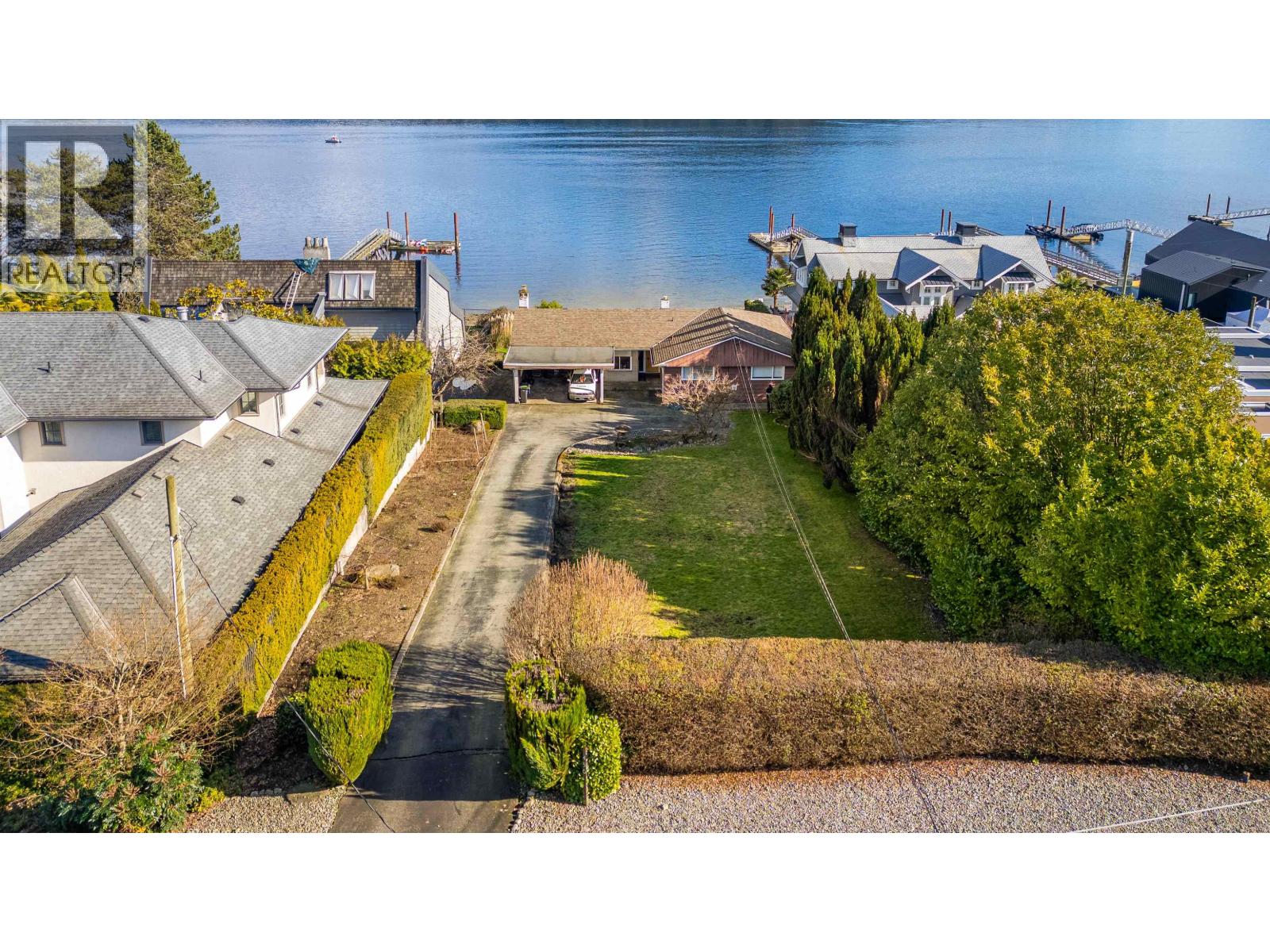 450 Beachview Drive, North Vancouver, British Columbia  V7G 1P7 - Photo 10 - R3095122