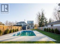 6 CAMPVIEW ROAD, Hamilton, Ontario