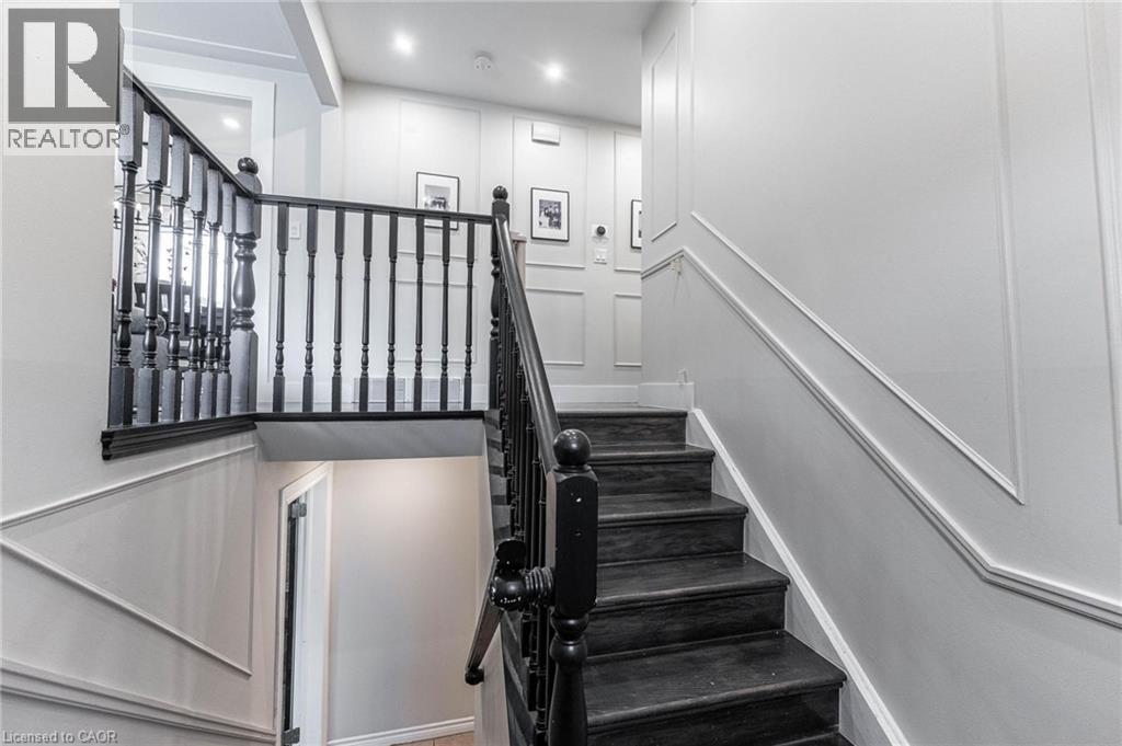 55 Juanita Drive, Hamilton, Ontario  L9C 2G4 - Photo 2 - 40808850