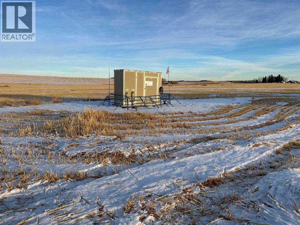 In Kneehill County, Rural Kneehill County, Alberta  T0M 2A0 - Photo 10 - A2272056