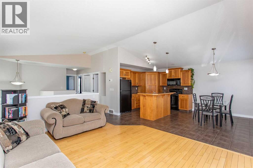 121 Jordan Parkway, Red Deer, Alberta  T4P 4G3 - Photo 8 - A2289282