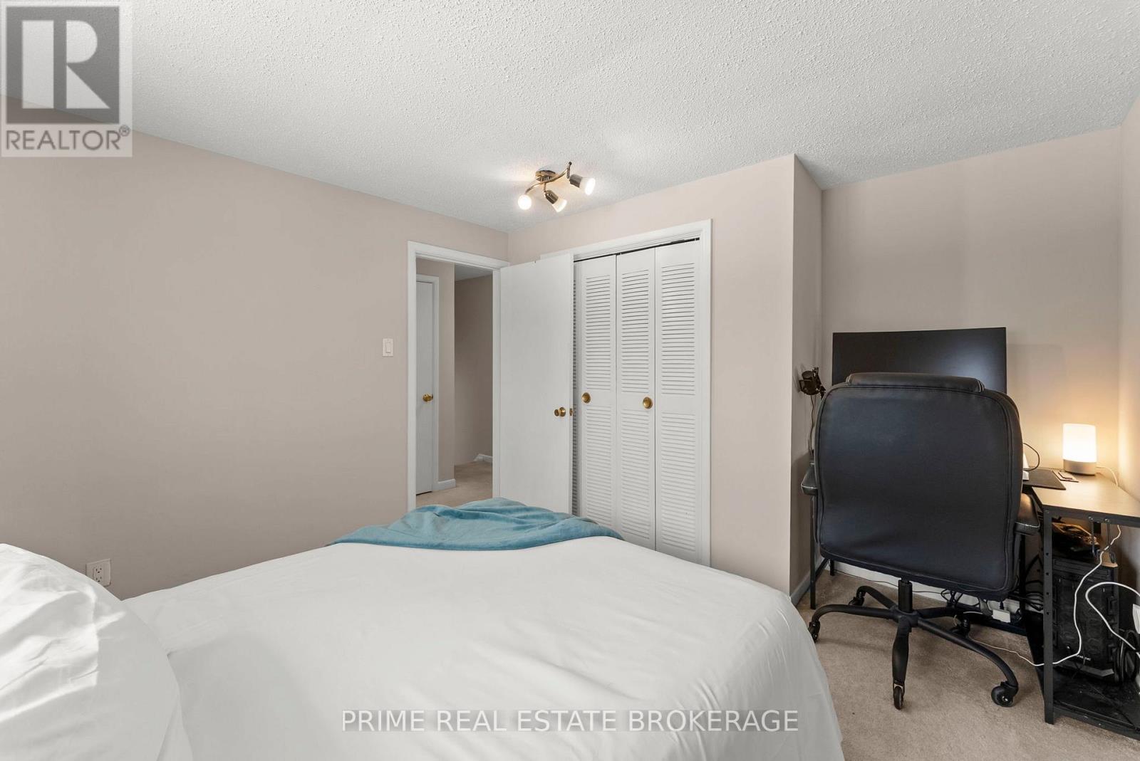 696 Algoma Place, London North, Ontario  N5X 1W6 - Photo 20 - X12839126