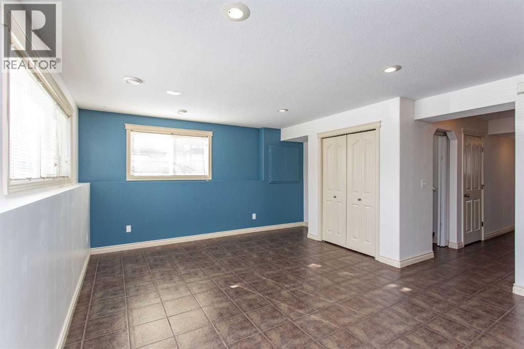 121 Jordan Parkway, Red Deer, Alberta  T4P 4G3 - Photo 18 - A2289282