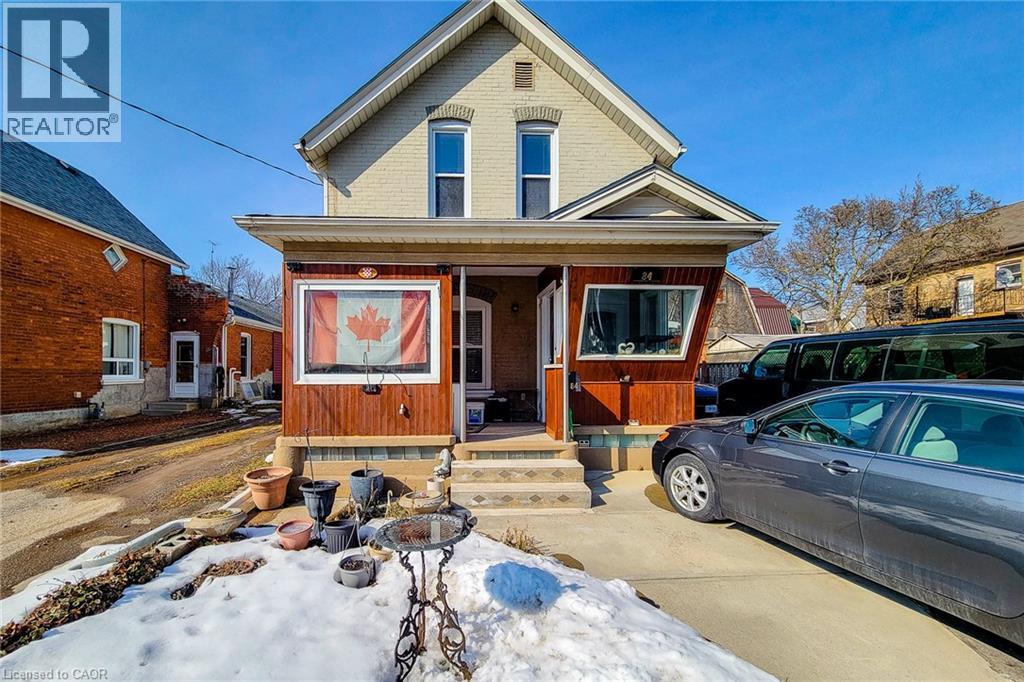 84 Port Street, Brantford, Ontario  N3S 1Y7 - Photo 1 - 40808154