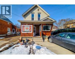 84 PORT Street, Brantford, Ontario