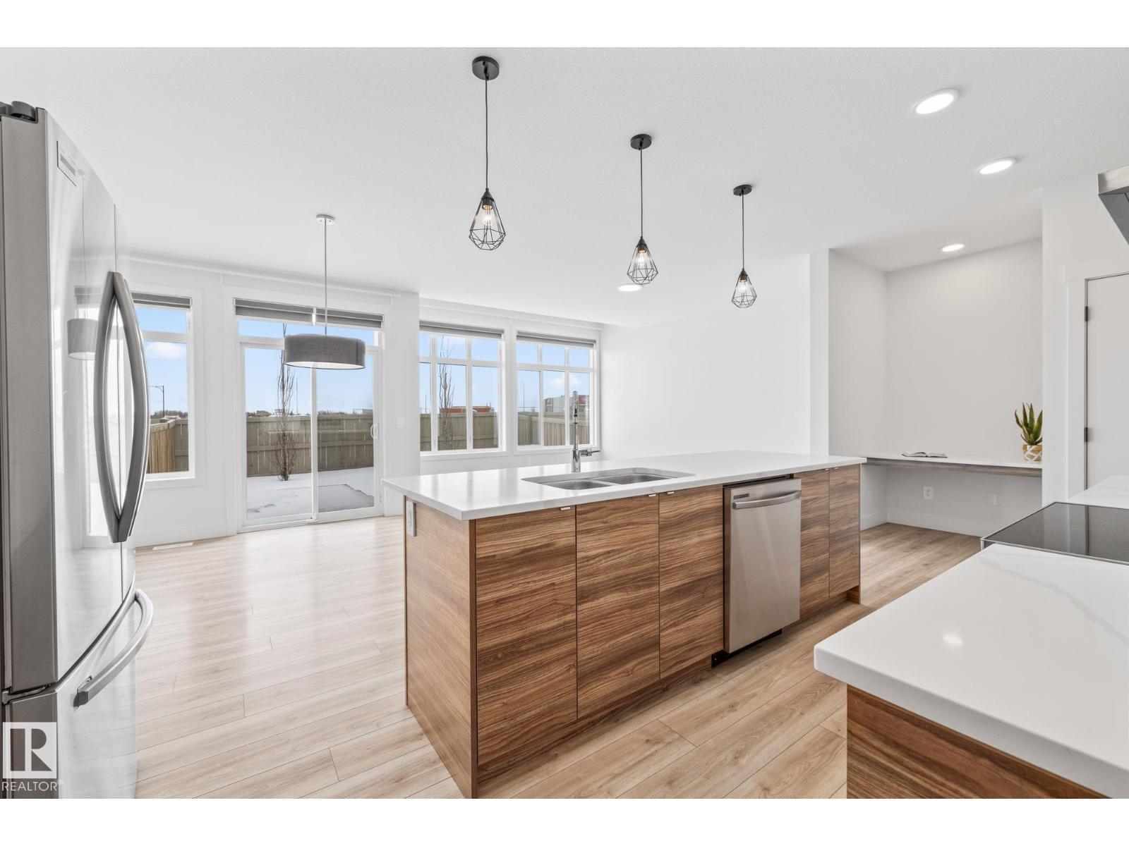 1009 Goldfinch Wy Nw, Edmonton, Alberta  T5S 0P9 - Photo 10 - E4475495