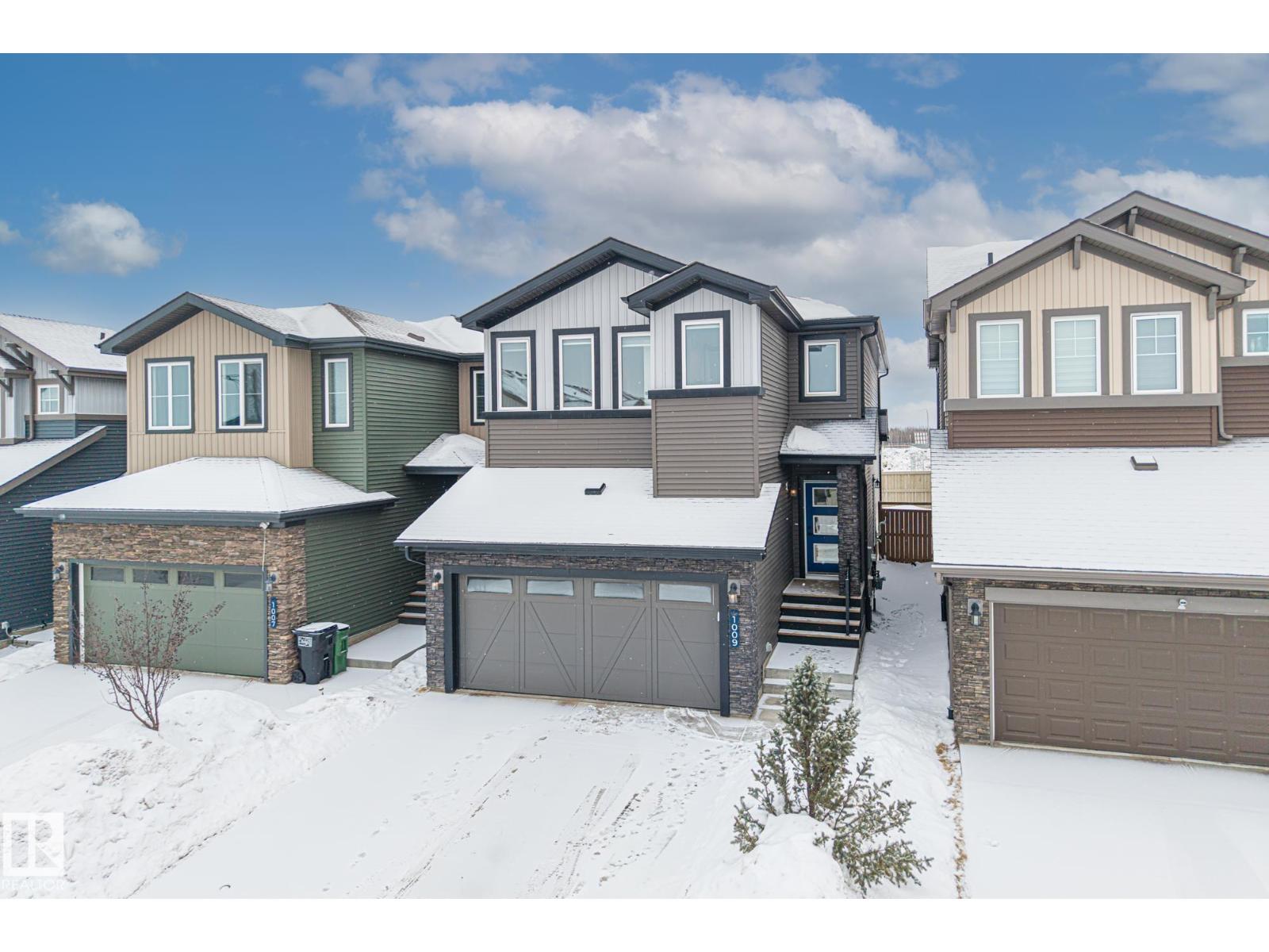 1009 Goldfinch Wy Nw, Edmonton, Alberta  T5S 0P9 - Photo 2 - E4475495