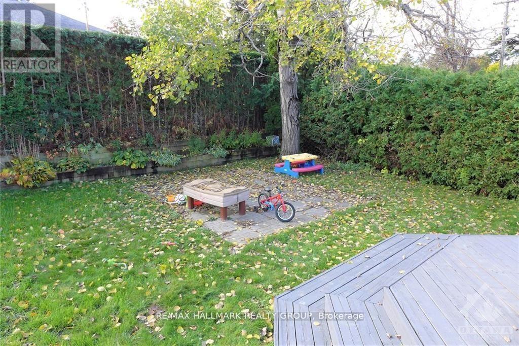 186 Balmoral Place, Ottawa, Ontario  K1H 5E5 - Photo 19 - X12839048