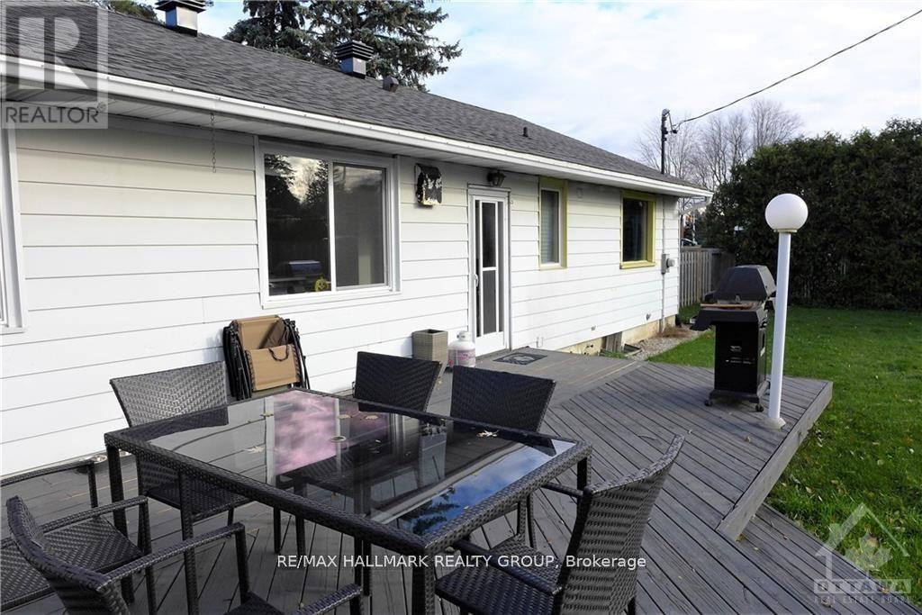 186 Balmoral Place, Ottawa, Ontario  K1H 5E5 - Photo 21 - X12839048