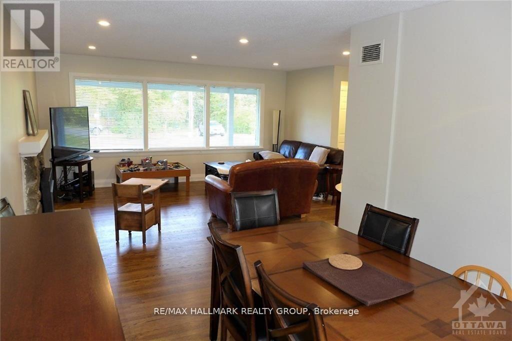 186 Balmoral Place, Ottawa, Ontario  K1H 5E5 - Photo 6 - X12839048