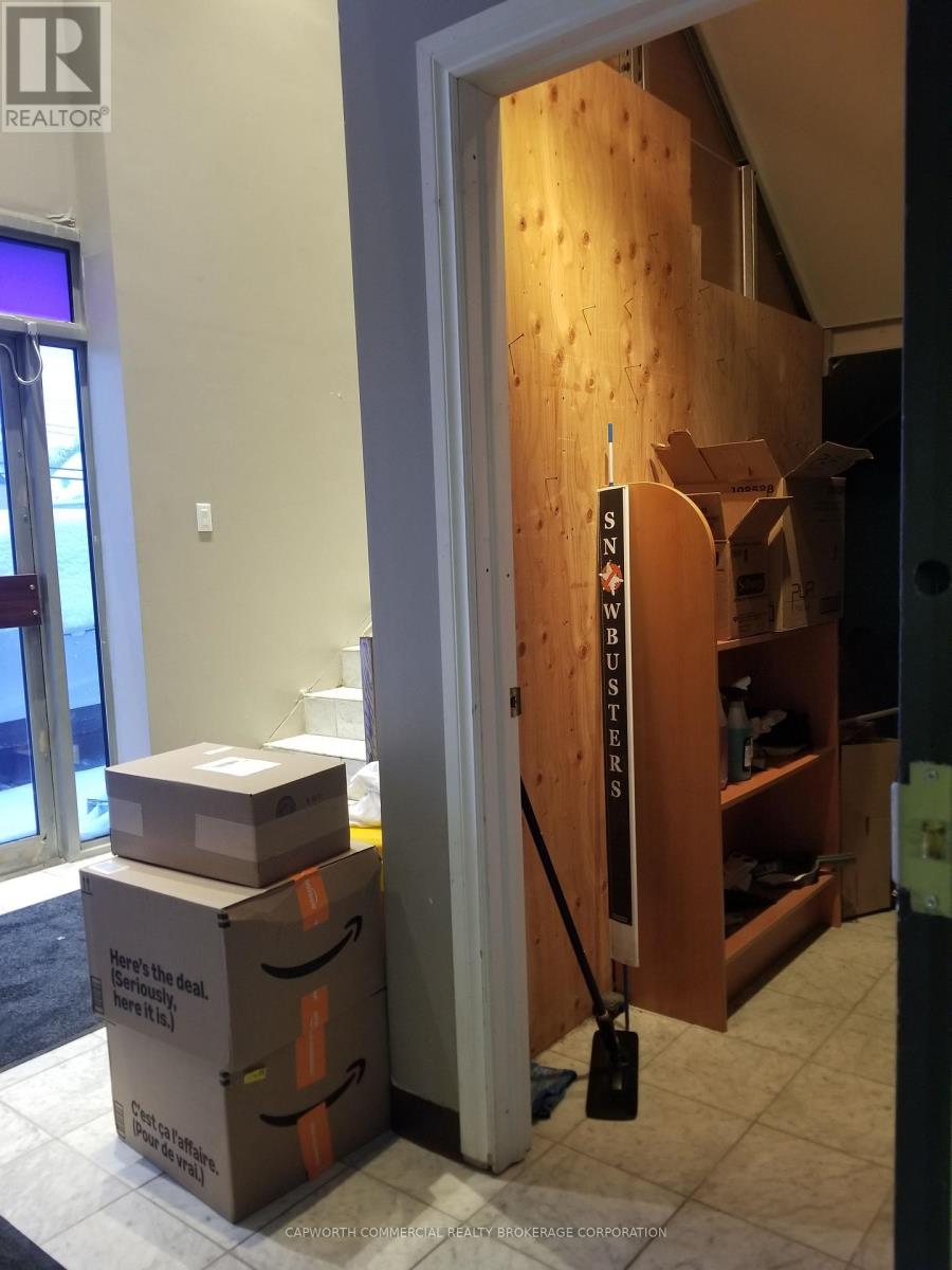 1479 Laperriere Avenue, Ottawa, Ontario  K1Z 7S8 - Photo 10 - X12839078