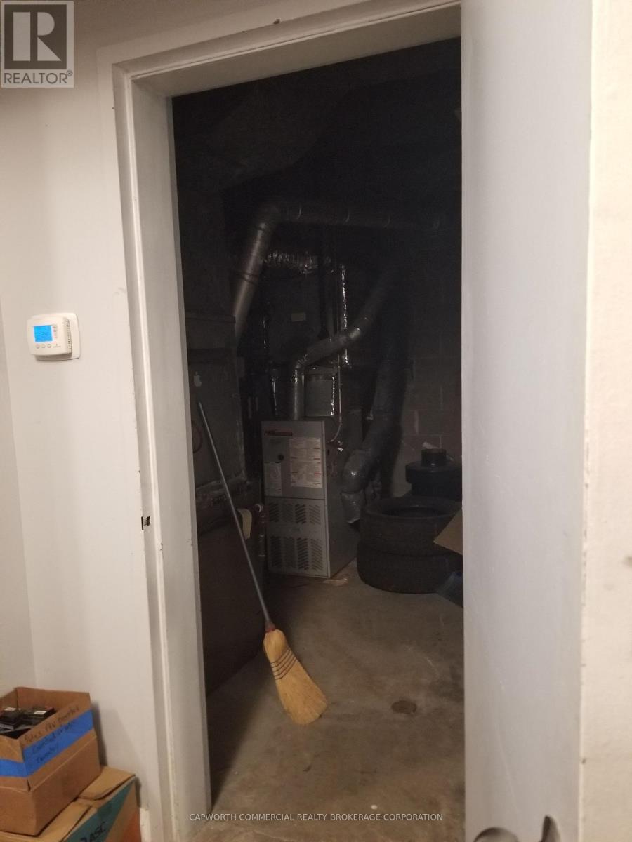 1479 Laperriere Avenue, Ottawa, Ontario  K1Z 7S8 - Photo 18 - X12839078