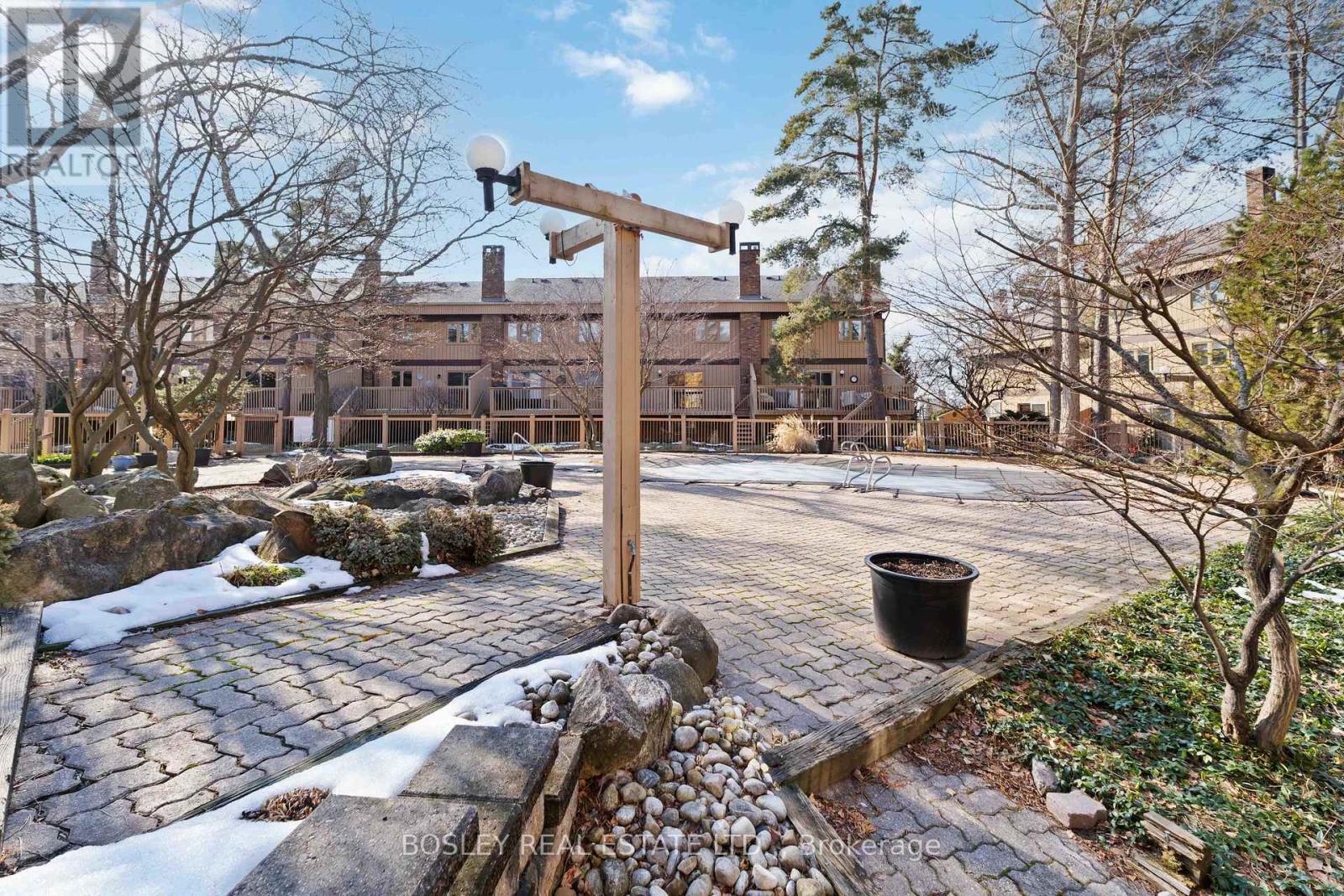 36 - 178 Scott Street, St. Catharines, Ontario  L2N 6Y5 - Photo 37 - X12839062