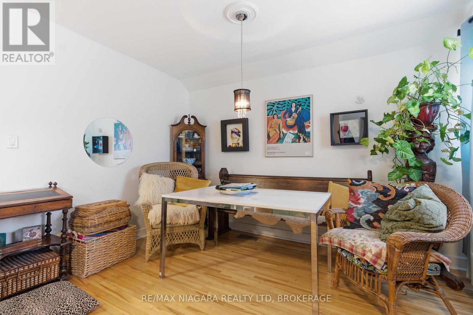 5 Pawling Street, St. Catharines, Ontario  L2N 5M1 - Photo 14 - X12839100