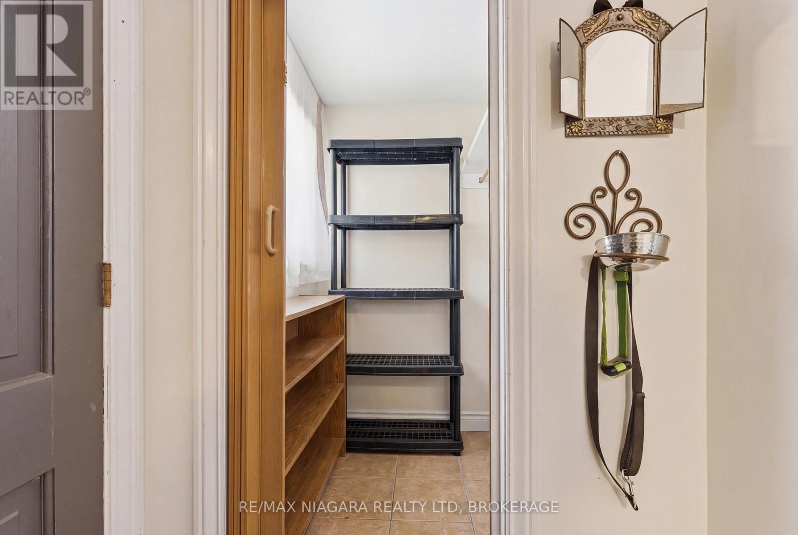 5 Pawling Street, St. Catharines, Ontario  L2N 5M1 - Photo 26 - X12839100