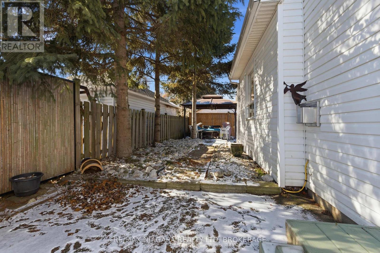 5 Pawling Street, St. Catharines, Ontario  L2N 5M1 - Photo 29 - X12839100