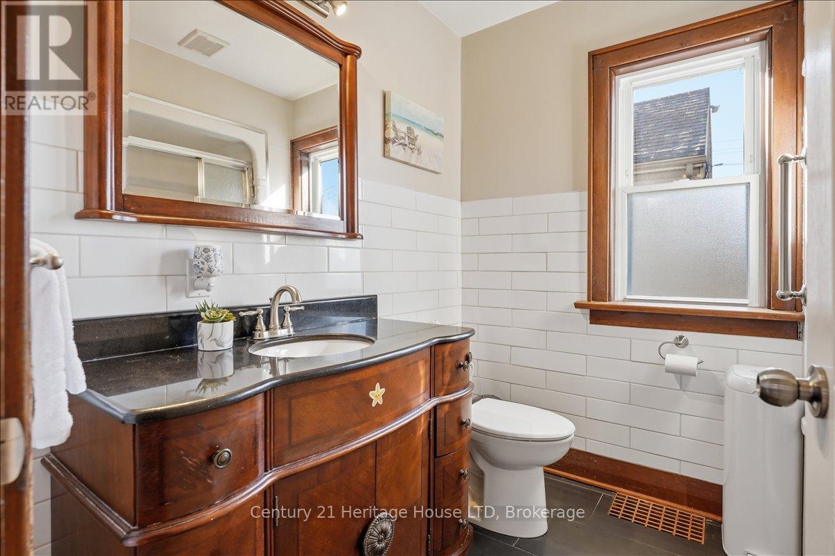 282 Beatrice Street, Welland (Lincoln/crowland), Ontario  L3B 2Z7 - Photo 14 - X12839118