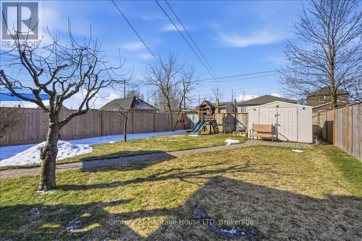 282 Beatrice Street, Welland (Lincoln/crowland), Ontario  L3B 2Z7 - Photo 34 - X12839118