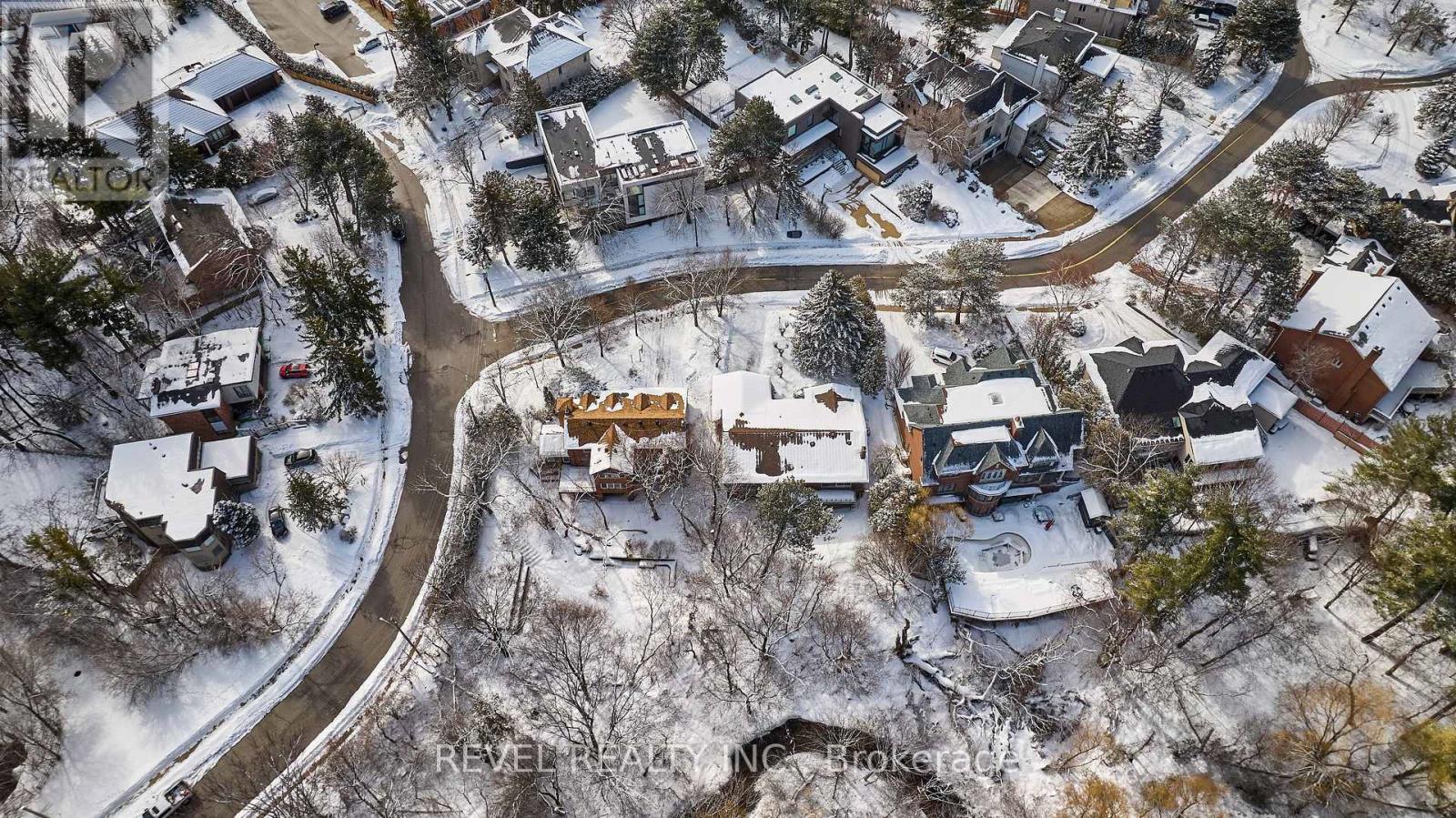 124 Forest Heights Boulevard, Toronto, Ontario  M2L 2K8 - Photo 10 - C12836894