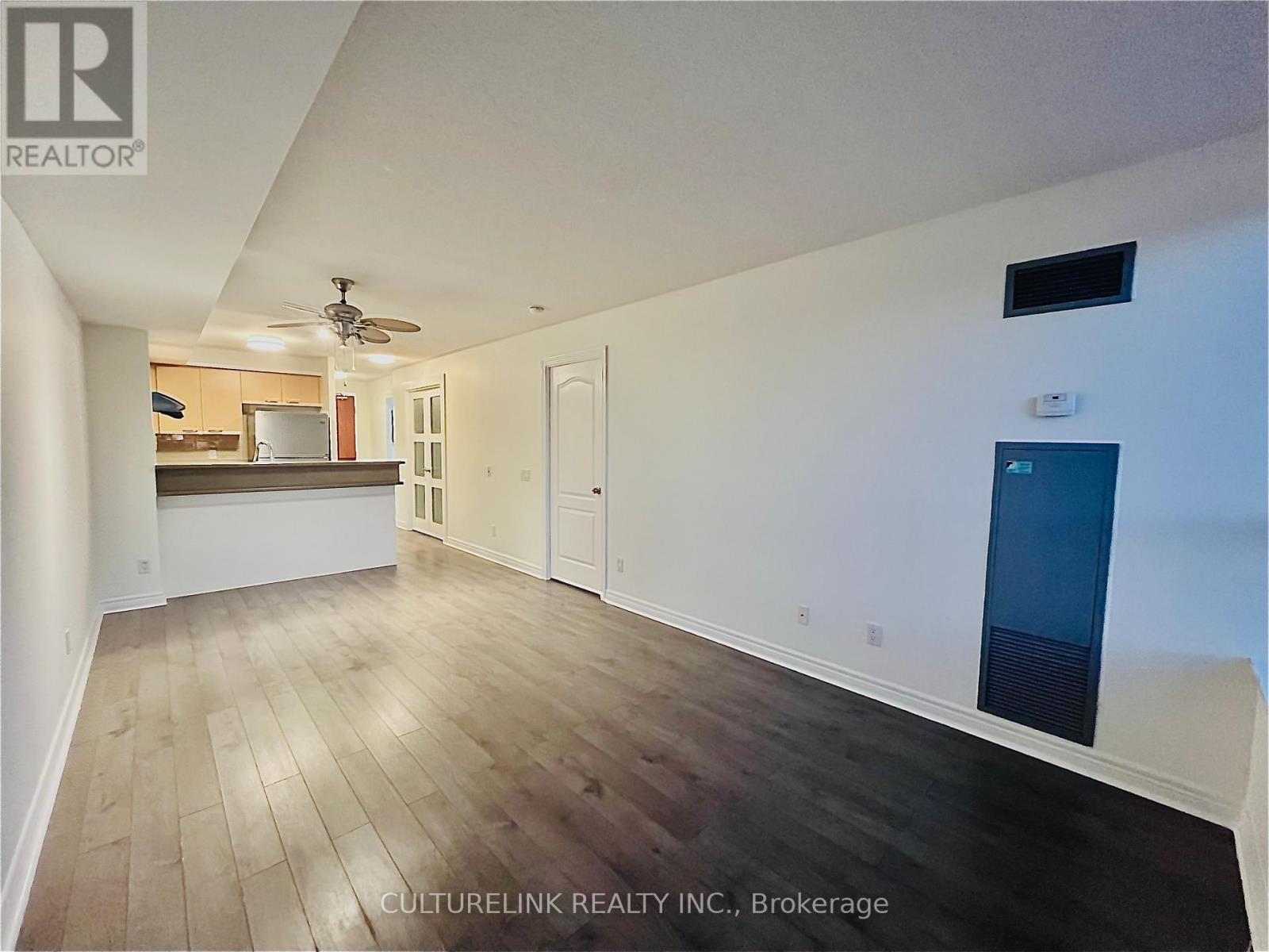 808 - 25 Times Avenue, Markham (Commerce Valley), Ontario  L3T 7X5 - Photo 3 - N12838834