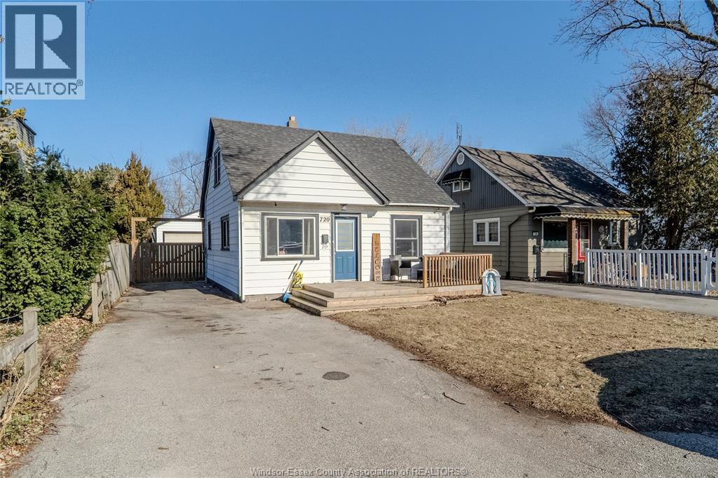 720 Vanier Street, Windsor, Ontario  N8X 3E6 - Photo 2 - 26004396