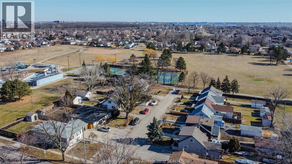 720 Vanier Street, Windsor, Ontario  N8X 3E6 - Photo 21 - 26004396