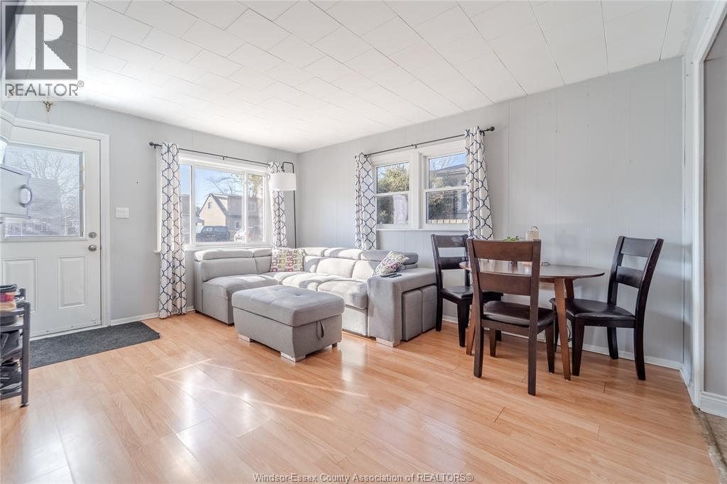 720 Vanier Street, Windsor, Ontario  N8X 3E6 - Photo 3 - 26004396