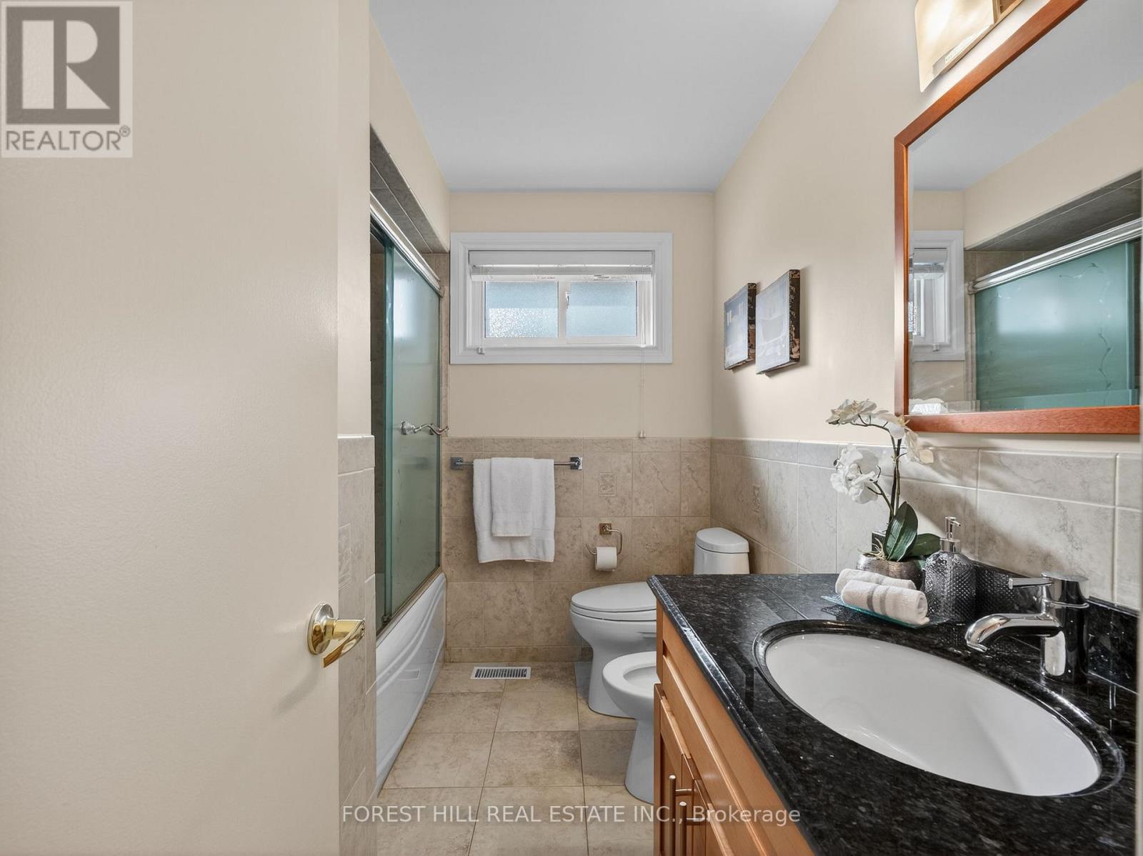 694 Conacher Drive, Toronto, Ontario  M2M 3N6 - Photo 27 - C12838330