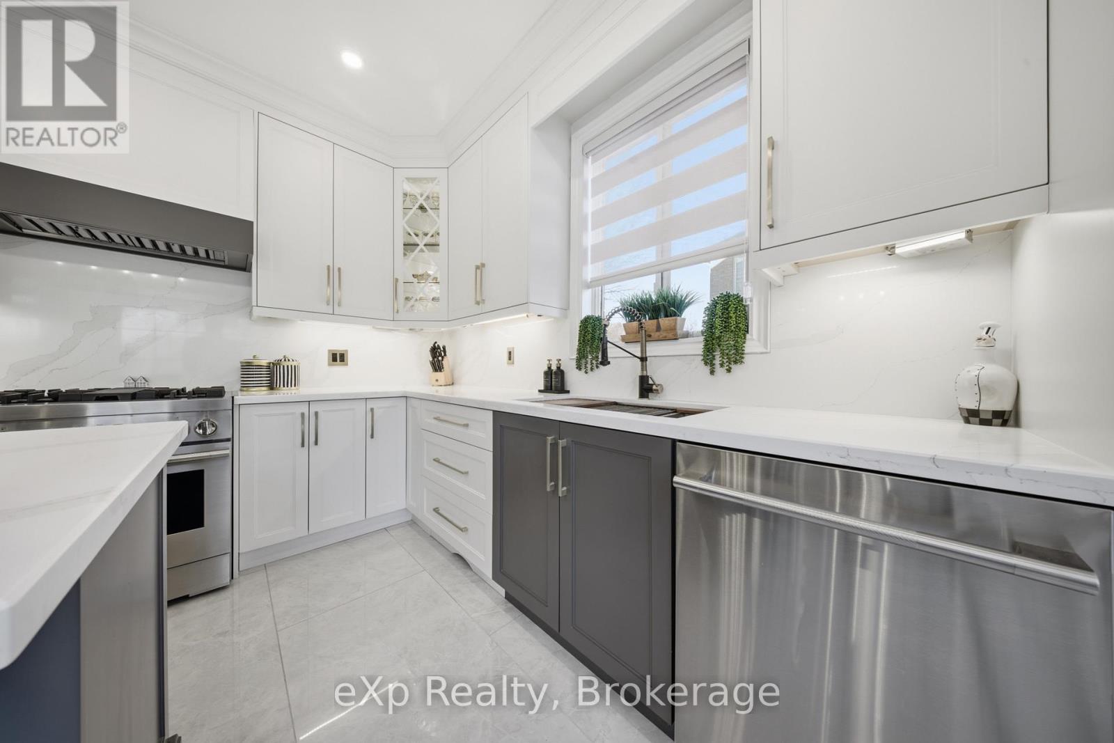 1360 Hill Street, Milton, Ontario  L9T 6M3 - Photo 17 - W12838994