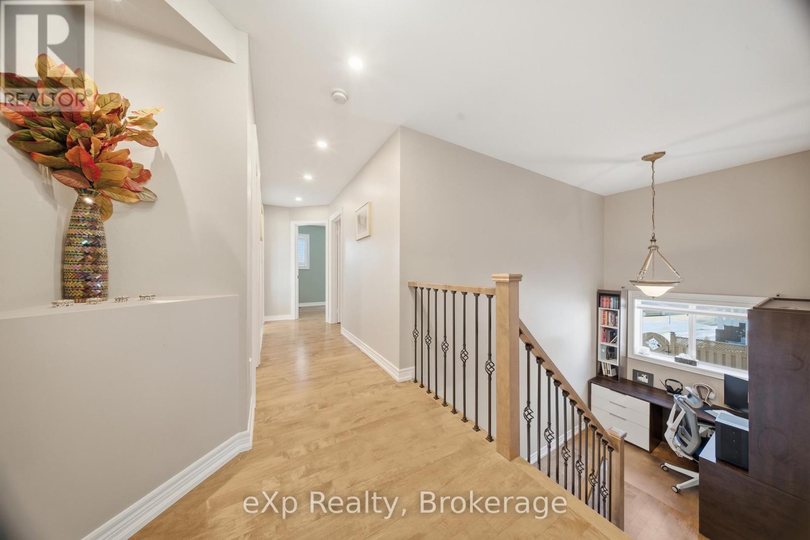 1360 Hill Street, Milton, Ontario  L9T 6M3 - Photo 21 - W12838994